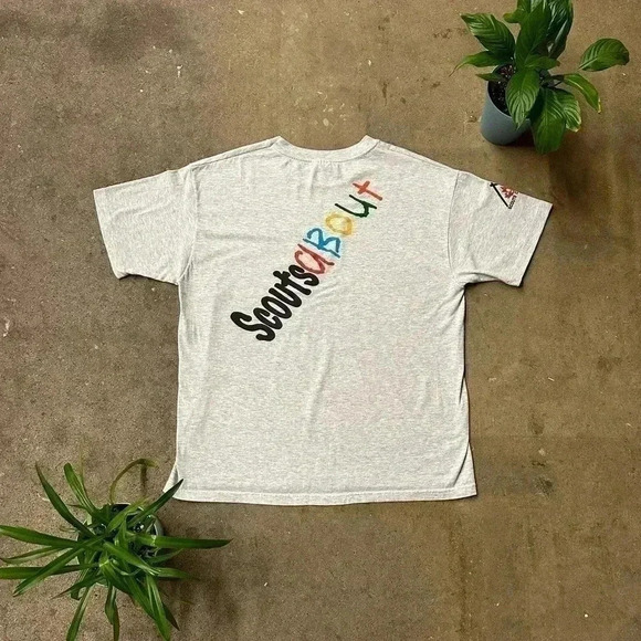 Vintage  Scouts About Crayon Spellout T-shirt Large - Picture 2 of 5